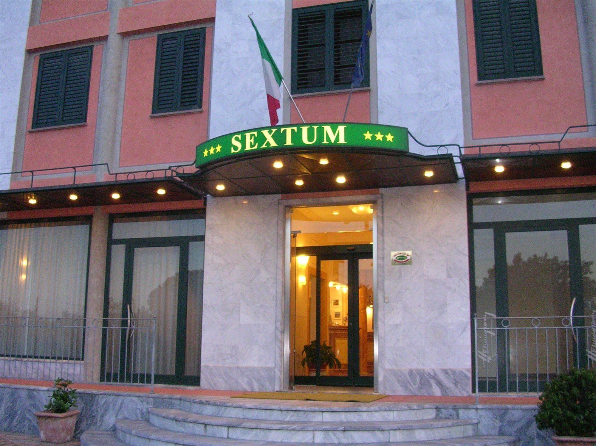 Sextum Hotel 3*